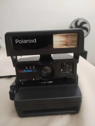 Vendo câmera polaroide 636 CLOSE-UP