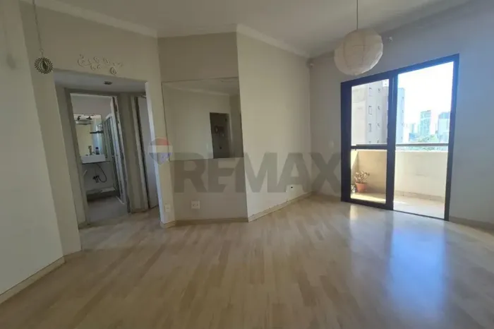 Imóvel para venda aluguel possui 65 metros quadrados com 2 quartos em Vila Paulista