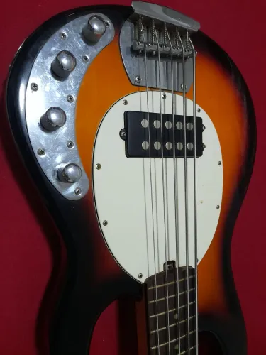 Vendo contra baixo tagima 5c circuito Luthier