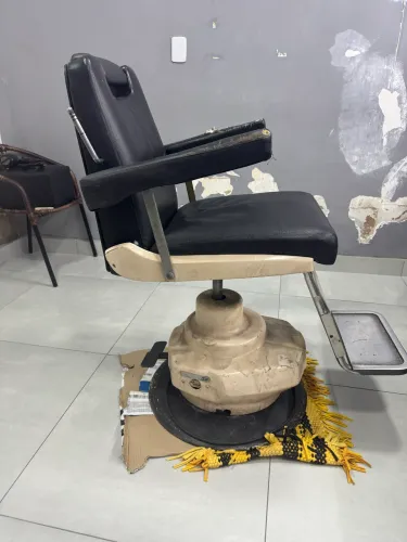 Cadeira elétrica de barbeiro