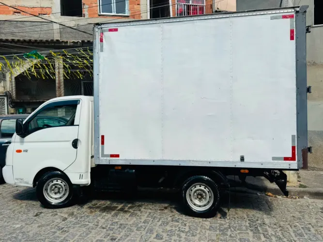 Hyundai HR 2.5 TCI Diesel (rs/rd) 2011