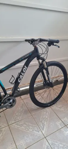 VENDO BIKE CALOI ARO 29 TAM 17 27 VELOCIDADES 