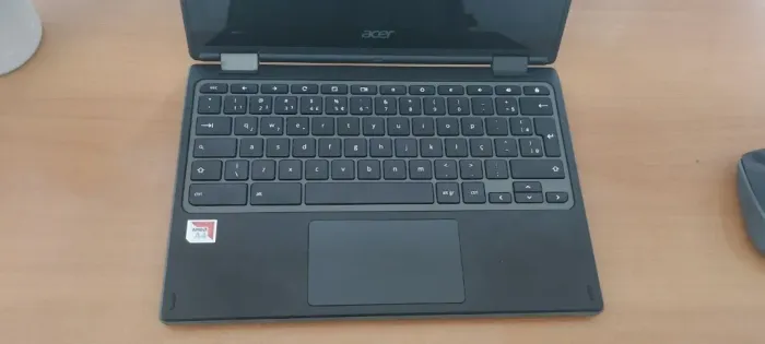 Acer Chromebook R721T-488H Touchscreen 2 em 1 - Impecável