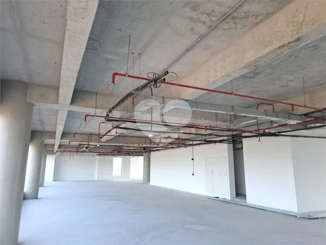 FL Faria Lima 4300 / meio andar corporativo / 592m² / 16 vagas de garagem