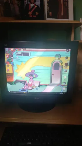 Monitor LG 710E CRT antigo funcionando perfeitamente