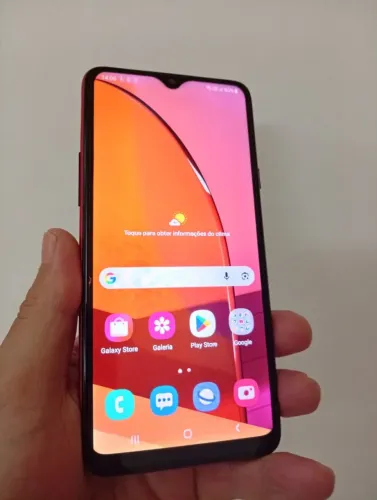 Samsung A20s super novo.