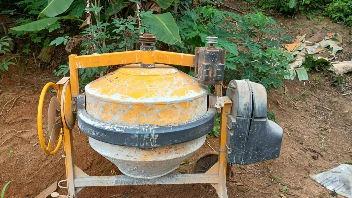 Betoneira com triturador