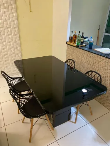 Mesa de Jantar Retangular Luxo com Vidro Laqueado 4mm