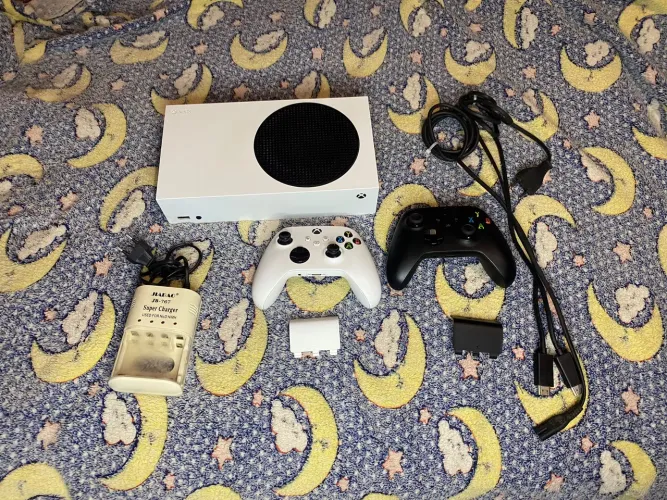 Xbox Series S 512GB + 2 Controles Originais