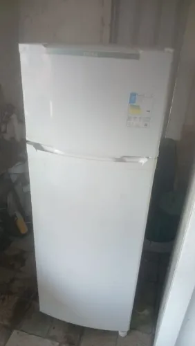 Geladeira gelo seco