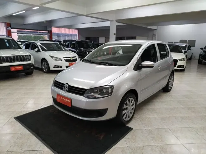 Volkswagen Fox 1.0 MI Total Flex 8V 5P 2011