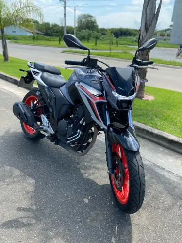 Yamaha FZ25 250 Fazer Connected 2026