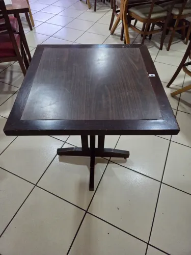 Mesas semi novas