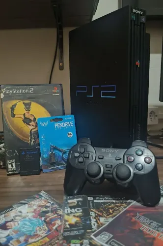 PlayStation 2 FAT Desbloqueado + Controle Original + Pendrive 64GB com 20 jogos a escolha