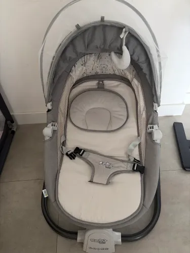 Cadeira de Balanço Elétrica Bebê Snug Maxi Baby 3 em 1 Bluetooth