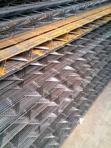 Treliça soldada leve no ferro 3.4 R$ 36,90