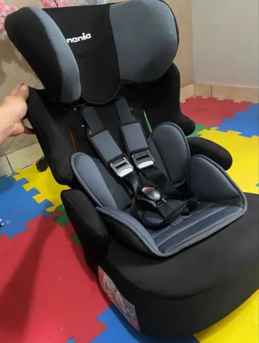 Caderinha de carro 9 até 36 kilos 