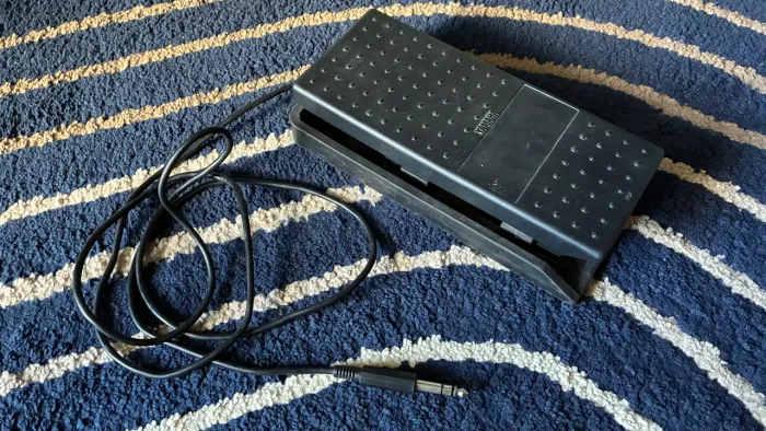 Pedal de expressão Yamaha FC7