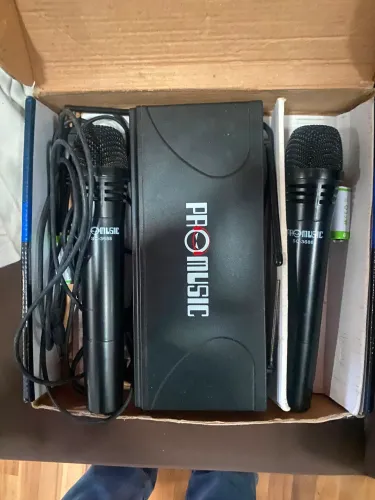 VENDO MICROFONE SEM FIO DUPLO CHIPSCE PROFISSIONAL VHF