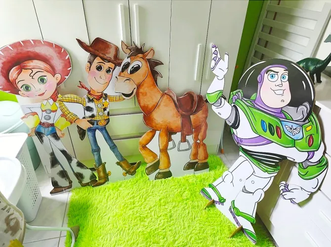 Kit 4 Display TOY STORY 1.10 metros festas