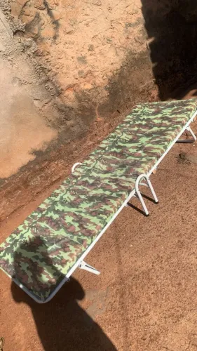 cama acampamento dobravel