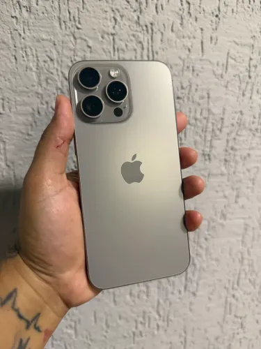 iPhone 15 pro Max 256gb natural