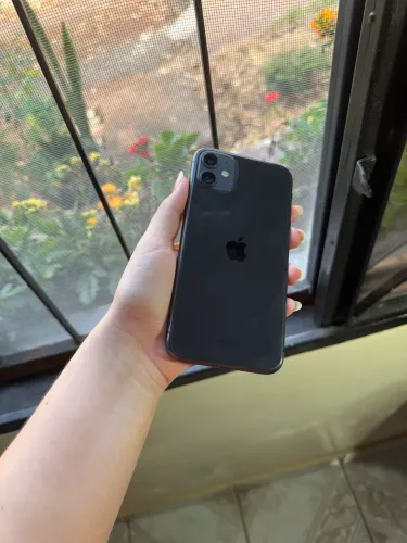 iPhone 11 preto 64gb