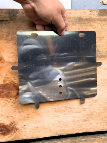 SUPORTE DE PLACA DE MOTOCICLETA  EM AÇO INOX  