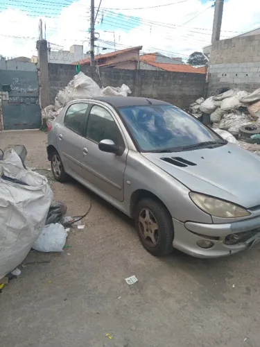 Vende se peugeot 206 1.6 16v 2004 só peças 