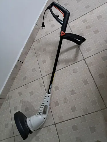 Aparador de Grama Sterwins 1500W 220V