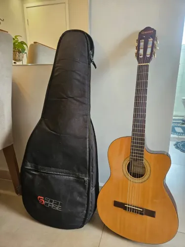 Violão Giannini eletroacústico