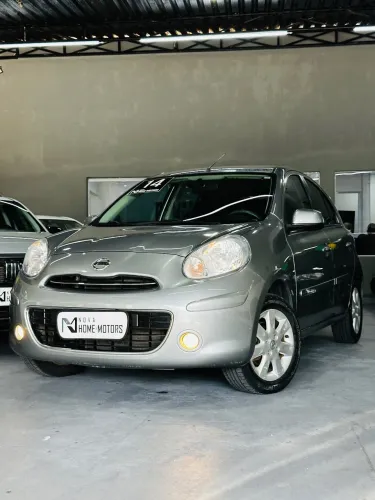 Nissan March 1.0 12V Flex 5P 2014
