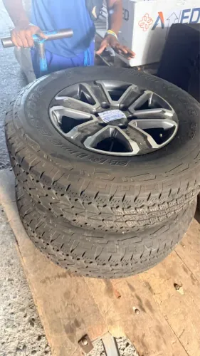 Pneus com Rodas Ranger