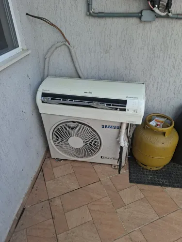 Ar-condicionado Split inverter com defeito