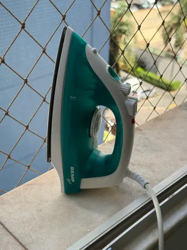 Ferro de Passar Roupa