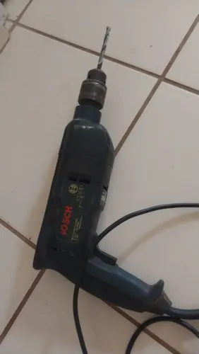 Martelete bosch 700w 220v
