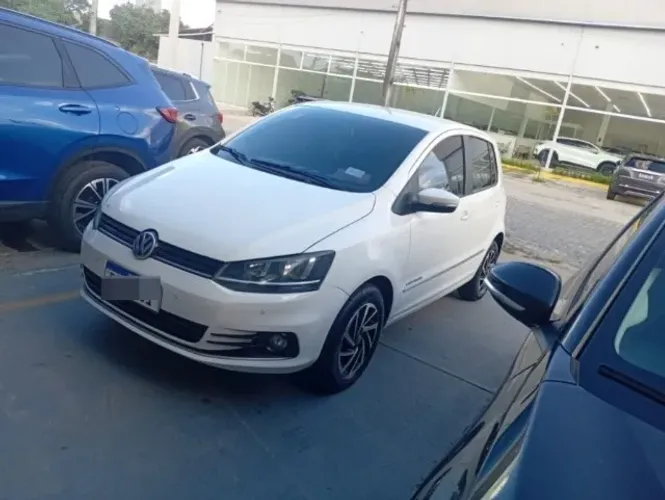 Volkswagen Fox Comfortline 1.6 Flex 8V 5P 2016