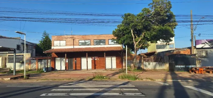 Alugo escritório completo com 144 metros quadrados na avenida abado saad