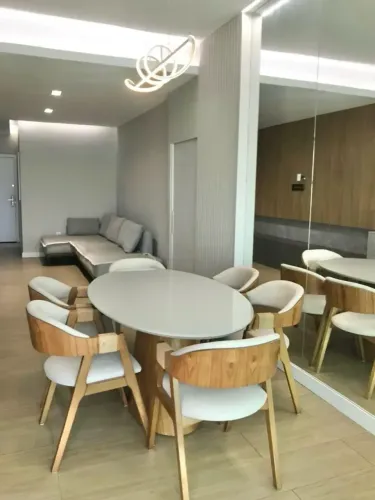 LOCAÇÃO Apartamento impecável e completo | 145 m² | 3 quartos (1 suíte) | 2 vagas
