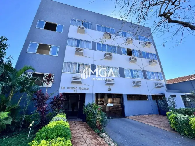 Kitnet com 1 dormitório para alugar, 46 m² por R$ 1.536,00/mês - Edifício Studio Iguaçu -