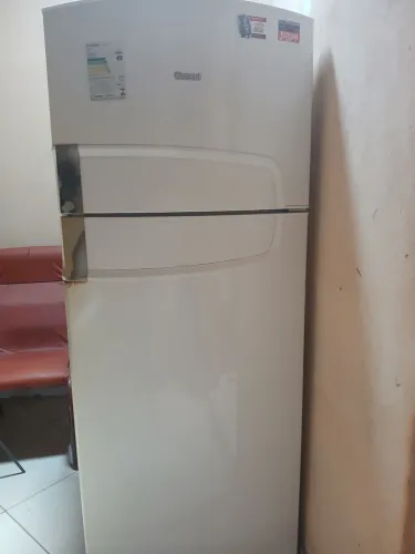 Geladeira consul, defeito apenas no condesor