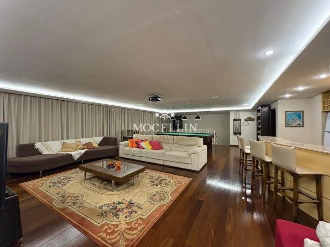 Cobertura Duplex á venda no Batel, Curitiba/Mocellin Imóveis