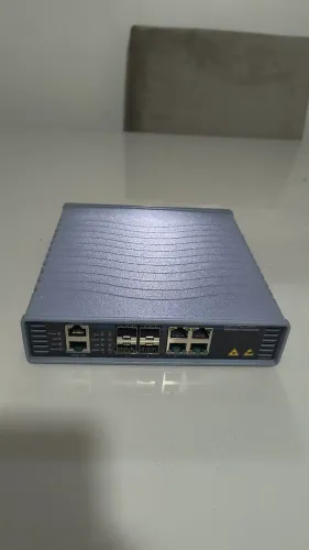 SWITCH DATACOM 2104G2-EDD