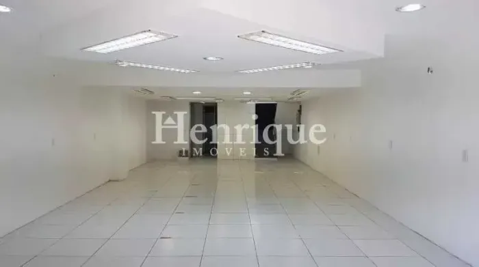 Loja : / Comercial / Jardim Botânico