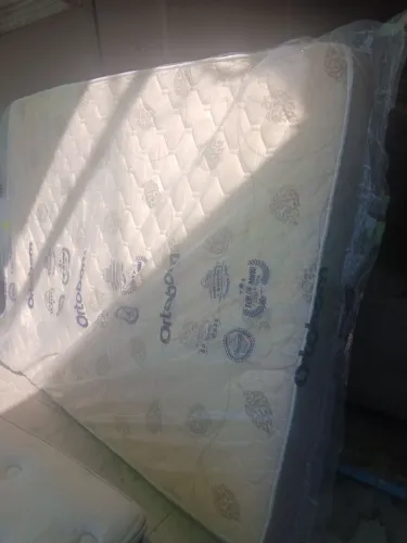 Colchão casal Queen usado semi novo