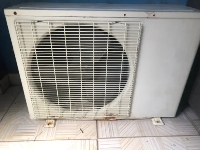 Ar-condicionado Philco semi-novo