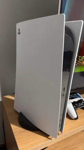 PS5 original (Fat) com leitor de disco