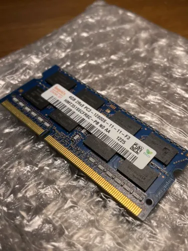 Memória RAM 4GB DDR3 1600MHz
