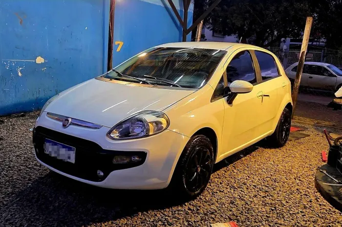 Fiat Punto Essence 1.6 Flex 16V 5P 2016