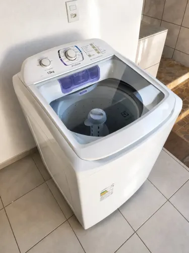 MAQUINA DE LAVAR ELECTROLUX 13KG SÓ 12X 95 ACEITO TROCA ENTREGO MUITO NOVA FUNCIONA PERFEI
